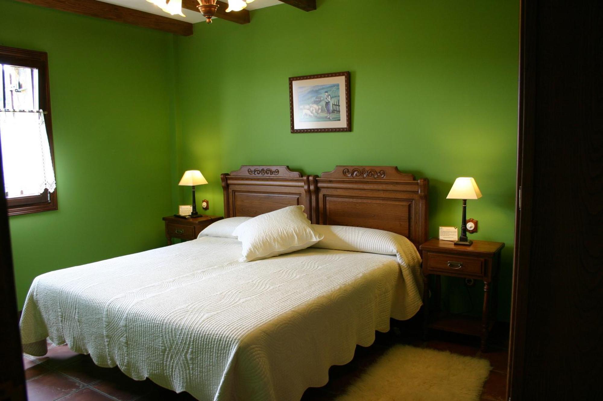 Eco Hotel Rural Lurdeia - Adults Only Bermeo Rum bild